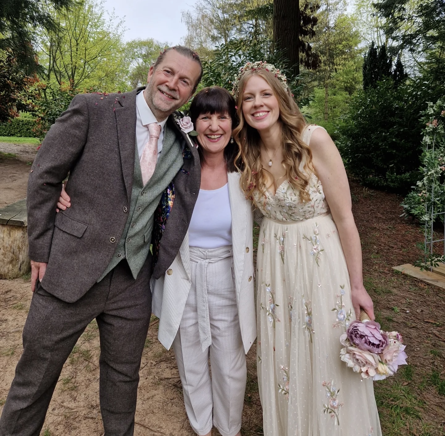 Wendy Weavin | Wedding Celebrant